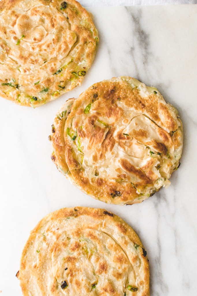 Crispy and Flaky Chinese Scallion Pancake (蔥抓餅)