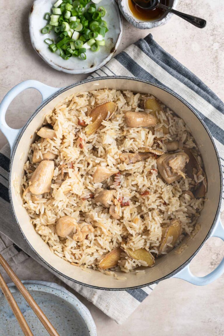 Taiwanese Sesame Oil Chicken Rice Cooking in Chinglish