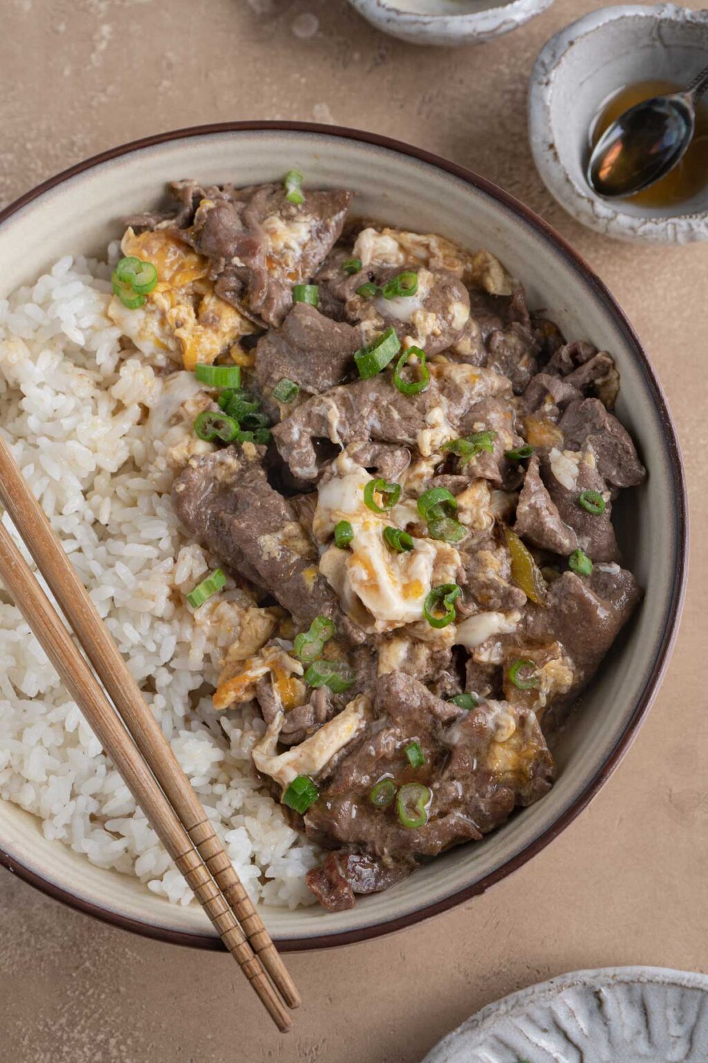 10Minute Beef and Egg Over Rice (滑蛋牛肉燴飯) Cooking in Chinglish